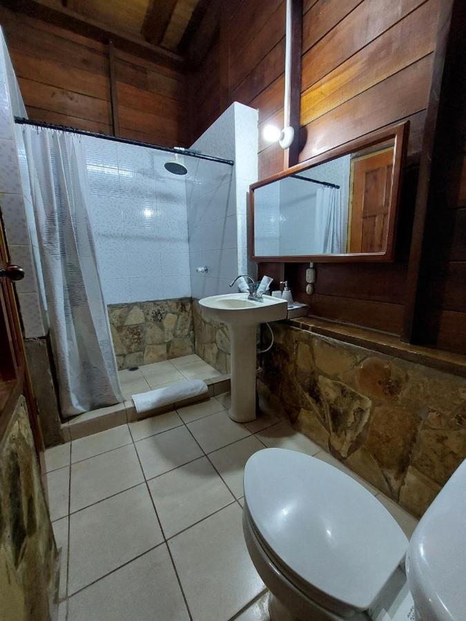 Sunset Bay B&B Brig Bay 외부 사진